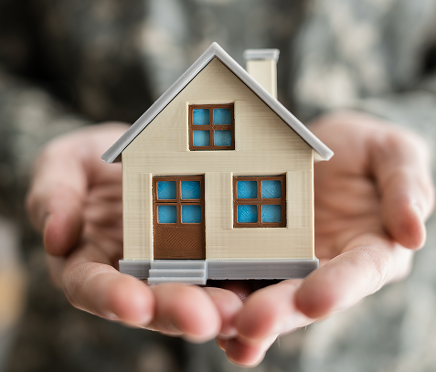 イーストハウジング