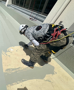 とまりんを工事している様子02